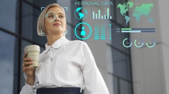 TRANSFORMACIÓN DIGITAL EN EMPRESAS: CÓMO LA TECNOLOGÍA IMPULSA EL CAMBIO