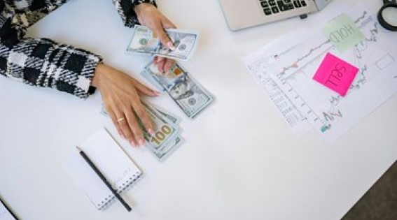 ENFRENTAR LA CRISIS ECONÓMICA: CONSEJOS PARA EMPRENDEDORES Y PEQUEÑAS EMPRESAS